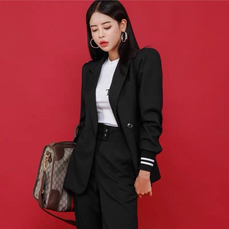 w suits online